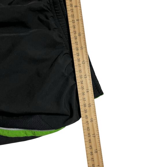 Nike Womens Athletic Shorts Size XL Black Green Soccer Football Shorts Dri Fit - Picture 6 of 9